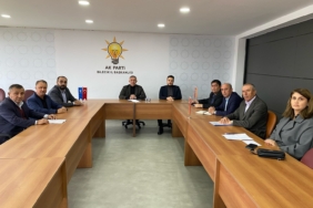 AK Parti İl Başkanı Yıldırım, ilçe başkanlarıyla bir araya geldi