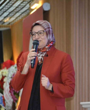 AK Partili Uygur, “Türkiye’nin AK Parti iktidarında nereden nereye geldiğini görmemiz gerekiyor”
