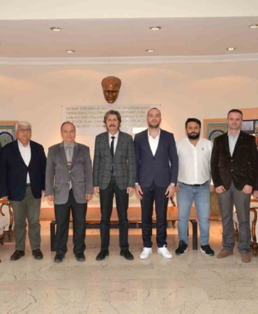 Araştırmacı gençlere iş dünyasından destek