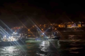 Arnavutköy’de balıkçı teknesi karaya oturdu