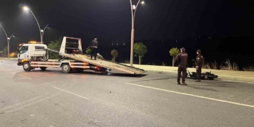 Arnavutköy’deki feci kaza kamerada... İki motosiklet kafa kafaya çarpıştı: 1 ölü, 2 ağır yaralı