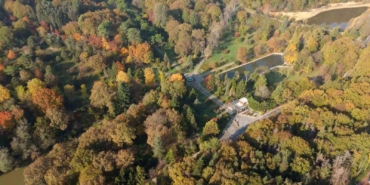 Atatürk Arboretumu’ndaki kartpostallık sonbahar manzarası havadan görüntülendi