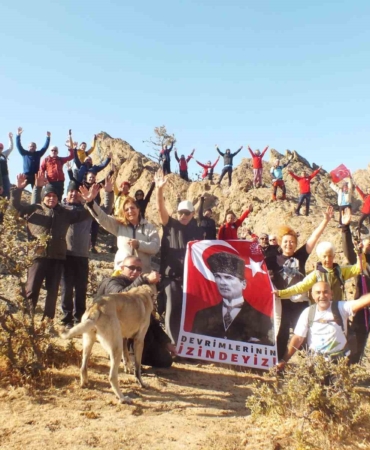 Atatürk’ü zirvede andılar
