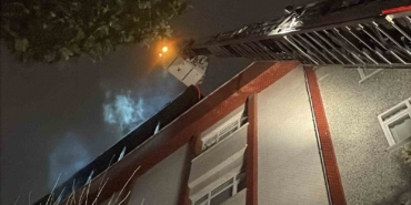 Bahçelievler’de korkutan çatı katı yangını
