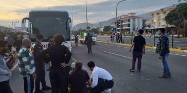 Balıkesir’de yolcu otobüsü genç kıza çarptı: 1 yaralı