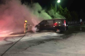 Bandırma-Bursa karayolunda benzinlikte araç yangını korkuttu