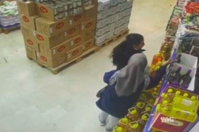 Başakşehir’de markete dadanan zeytinyağı hırsızları kamerada