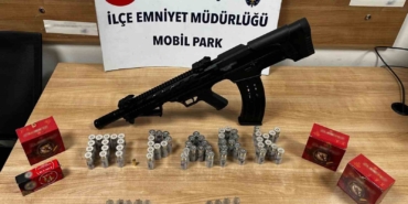 Bayrampaşa’da dehşet anları kamerada: Uzun namlulu silahla defalarca havaya ateş açtı