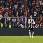 Beşiktaş, Muçi’nin sol uyluk iç adalesinde gerilme ve kanama saptandığını açıkladı