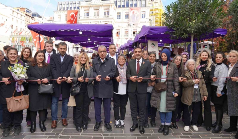 Beyoğlu Belediyesi tarafından kurulan ‘Kadın El Emeği Pazarı’ açıldı