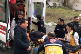 Bıçak çeken oğlunu silahla vurdu