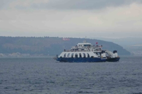Bozcaada ve Gökçeada’ya yarınki tüm feribot seferleri iptal edildi