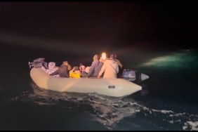 Çanakkale’de 23 kaçak göçmen kurtarıldı