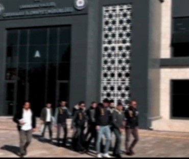 Çanakkale’de internet dolandırıcılığı operasyonu: 2 tutuklama