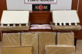 Çerkezköy’de kaçak sigara operasyonu: 50 bin makaron ele geçirildi