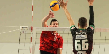 CEV Challenge Kupası: Neftohimik: 0 - Spor Toto: 3