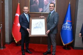 CHP Genel Başkanı Özgür Özel, Şişli Belediyesi’ni ziyaret etti