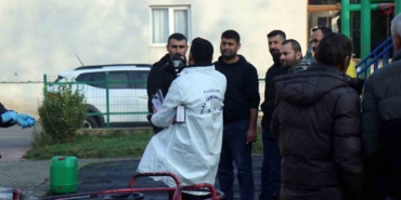 Çocuk parkında başından vurulmuş halde ölü bulundu