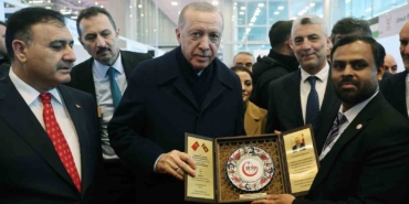 Cumhurbaşkanı Erdoğan: "İnsanlığın tüm kurumlarıyla kan kaybettiği dönemdeyiz"