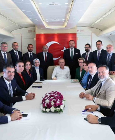 Cumhurbaşkanı Erdoğan’dan Brezilya ziyareti dönüşünde önemli açıklamalar: “Toplumun hiçbir kesimini enflasyona ezdirmeyeceğiz”