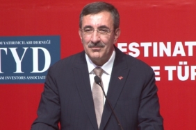 Cumhurbaşkanı Yardımcısı Cevdet Yılmaz: “2025 yılı turizm geliri hedefimiz 63.6 milyar dolar olarak belirlenmiştir”