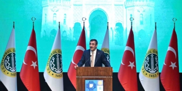 Cumhurbaşkanı Yardımcısı Yılmaz: "Üniversitelerin kapısı ardına kadar açık olmak zorundadır"