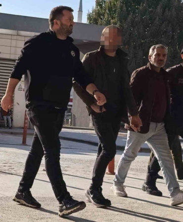 Dolandırıcılık suçundan aranan şahıs tutuklandı