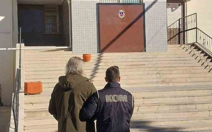 Dolandırıcılıktan aranan şahıs tutuklandı