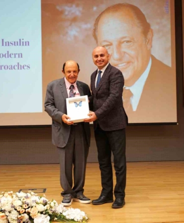 Dr. Ralph A. DeFronzo: “Diyabet ilaçlarının obezite tedavisinde kullanımı, mutlaka hekim gözetiminde olmalı”