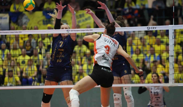 Eczacıbaşı Dynavit, Almanya’da set vermedi