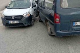 Edremit çevre yolunda kaza: 1 yaralı