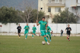 Edremitspor lideri evinde 1-0 mağlup etti
