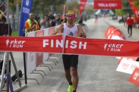 Eker I Run’da, adım adım iyilik peşinde koşuldu