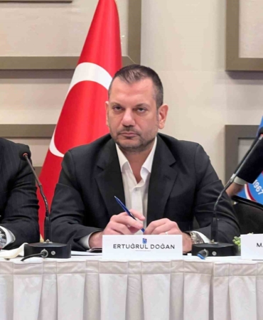 Ertuğrul Doğan: “Trabzonspor’un hakkı kasıtlı olarak yenmektedir”