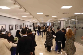 Esenler’de “Görsel Şahitler: Zamanı Durduran Ustalar” belgesel gösterimi ve fotoğraf sergisi açıldı