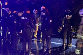 Esenler’de yolcu otobüsü yan yattı: 2 ölü, 15 yaralı