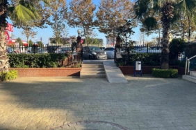 Esenyurt’ta diş kliniğine güpegündüz kurşun yağmuru: