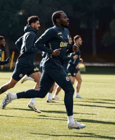 Fenerbahçe’de, Slavia Prag maçı hazırlıkları başladı