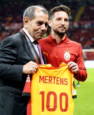 Galatasaray’da tek değişiklik
