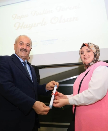 Gebze’de hak sahipleri tapularına kavuştu