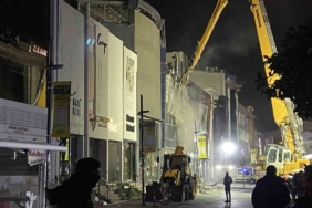 Güngören’de çöken binanın altında kalan işçiyi kurtarma çalışmaları 16 saattir sürüyor