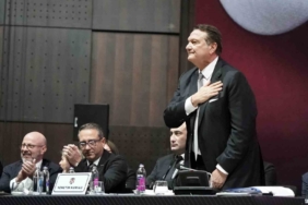 Hasan Arat, Beşiktaş Kulübü başkanlığından istifa etti