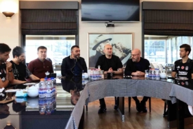 Hüseyin Yücel, Beşiktaşlı futbolcular bir araya geldi