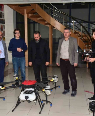 İHA projesiyle Türkiye ikincisi olan gençler Teknoloji Transfer Ofisinde