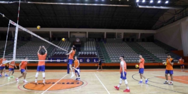 İnegöl Belediyespor Yenişehir Belediye’ye hazırlanıyor