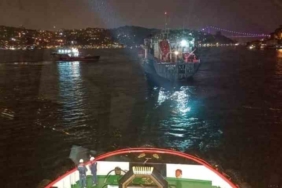 İstanbul Boğazı’nda dümeni arızalanan tanker kurtarıldı