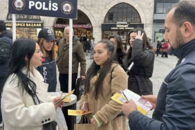 İstanbul Emniyeti’nden Kadına Yönelik Şiddete Karşı Uluslararası Mücadele Gününde KADES tanıtımı