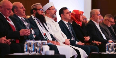 İstanbul’da Gazze’nin geleceğinin konuşulduğu "İnsani Yardım Zirvesi" başladı