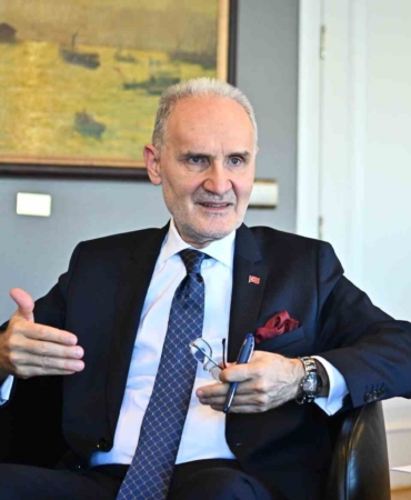 İTO Başkanı Avdagiç: "48 trilyon dolarlık 18 yeni rekabet arenasında kazanan biz olalım"