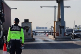 Jandarmanın trafik denetiminde 766 araç ve 266 sürücü trafikten men edildi